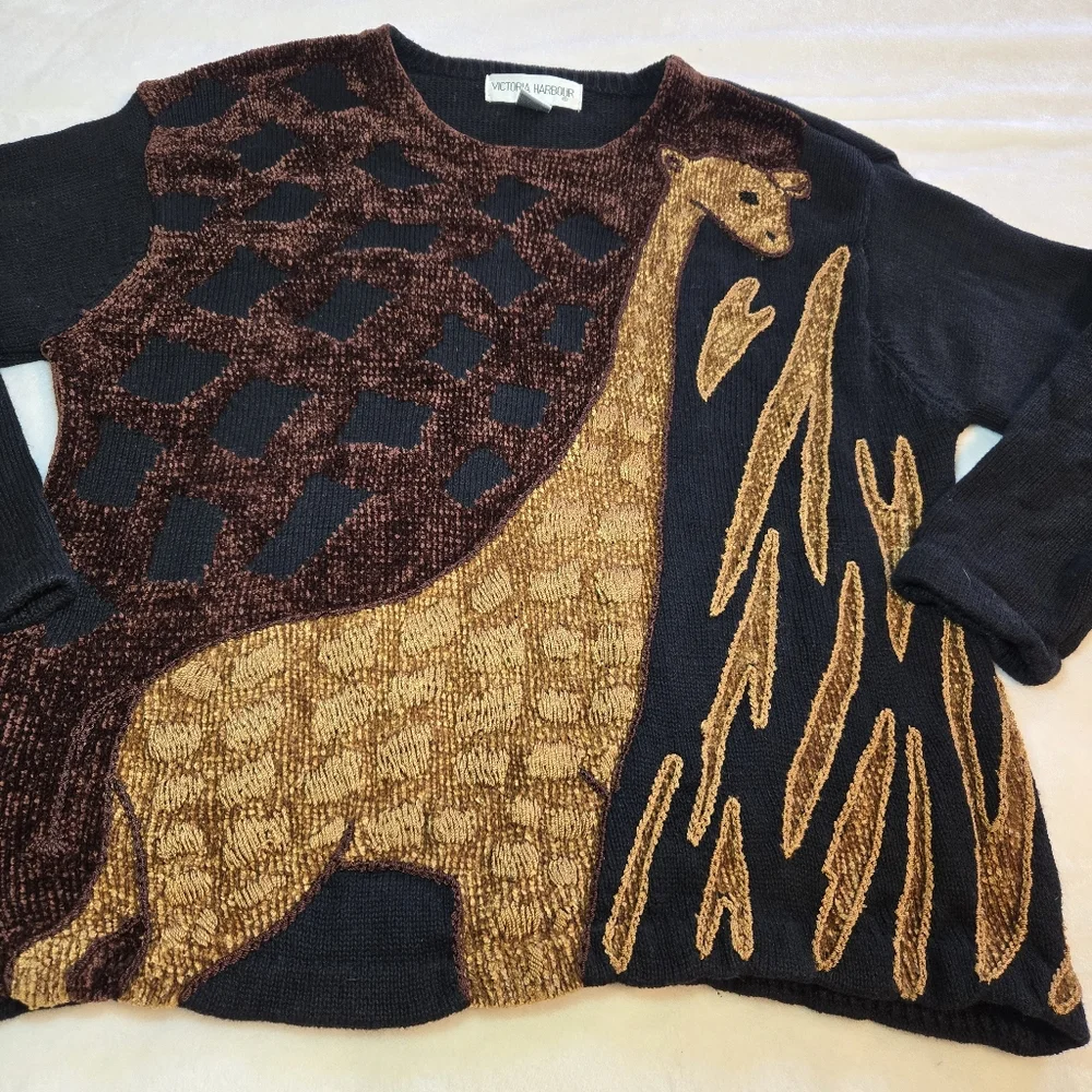 N/A unique sweater
